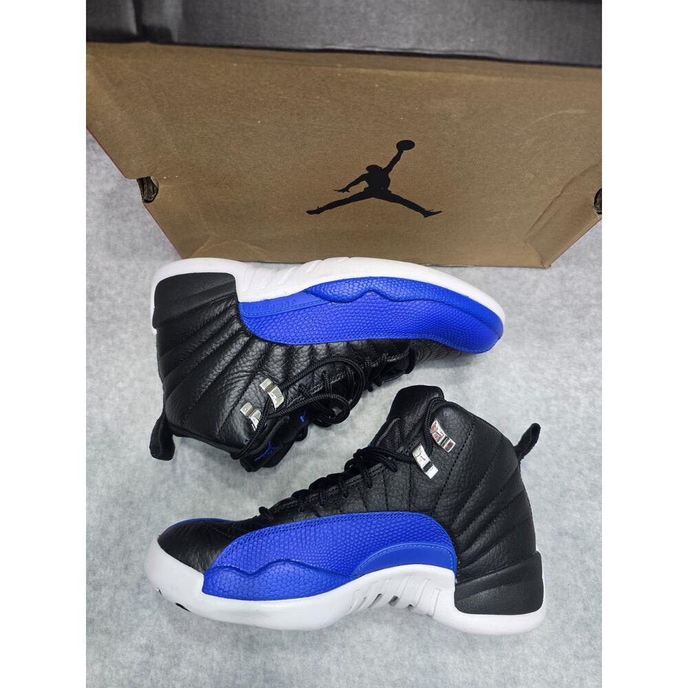 Air Jordan 12 Retro Hyper Royal Womens 7 Black Hyper Royal White AO6068-004 - Picture 5 of 8